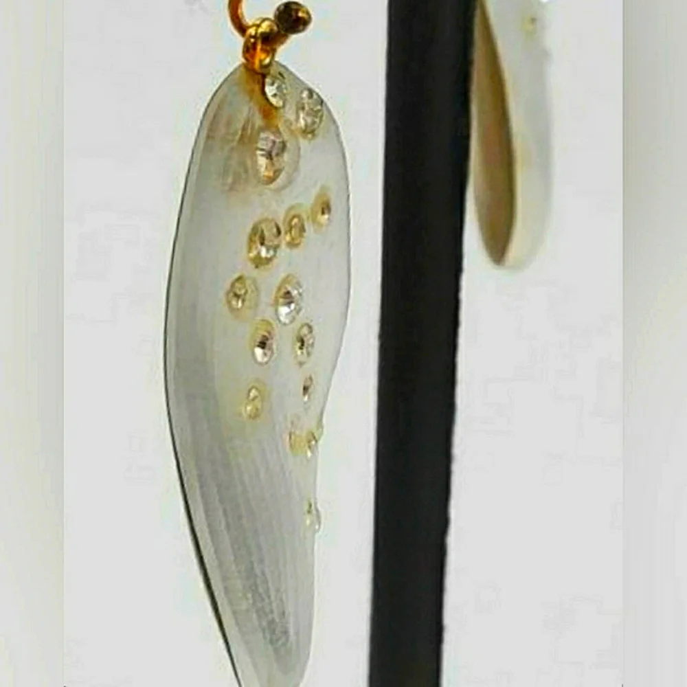 Alexis Bittar Champagne Lucite and Crystal Drop Earrings - Picture 2 of 10